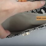 custom grey snake print PU leather chain crossbody bag detail view 2 GB-6389